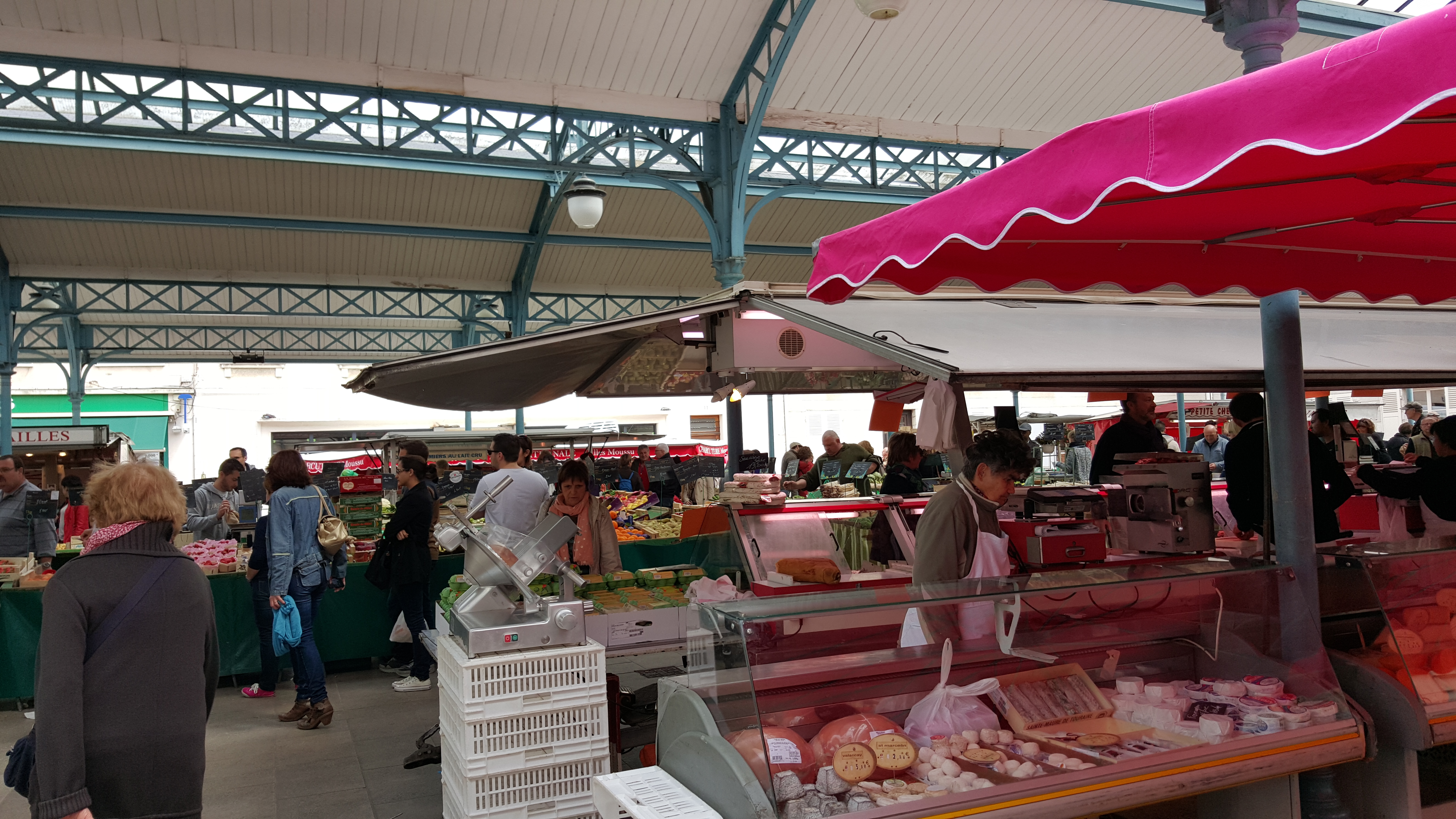 Farmers market in the French countryside
